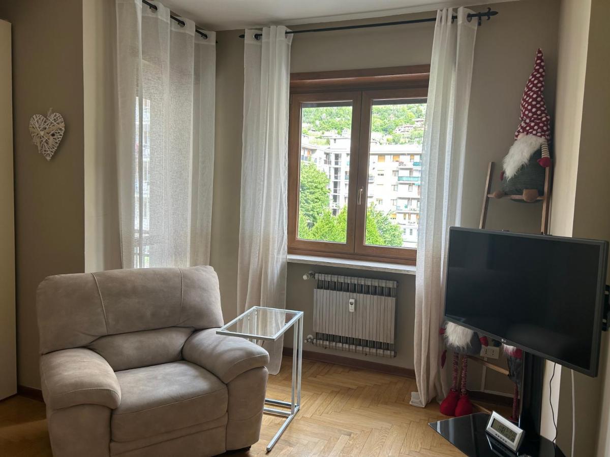Casa Dana Apartment Aosta Bagian luar foto