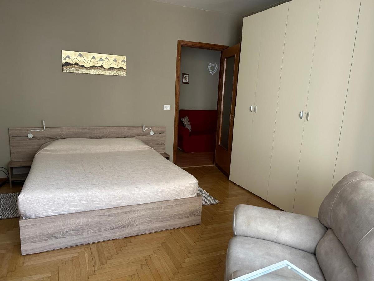 Casa Dana Apartment Aosta Bagian luar foto