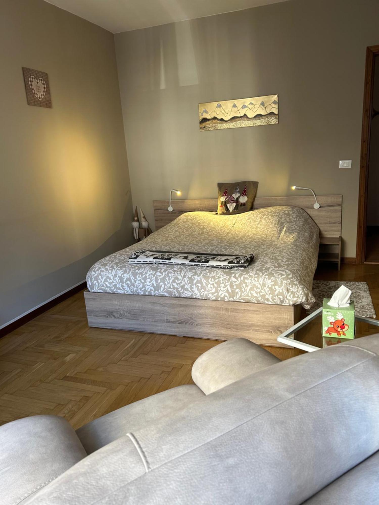 Casa Dana Apartment Aosta Bagian luar foto
